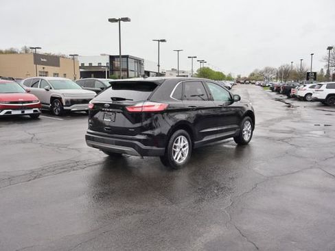 Used 2023 Ford Edge SEL AWD/4WD image 7