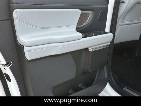 New 2026 Ford Expedition Max Platinum w/ Platinum Ultimate Package image 21