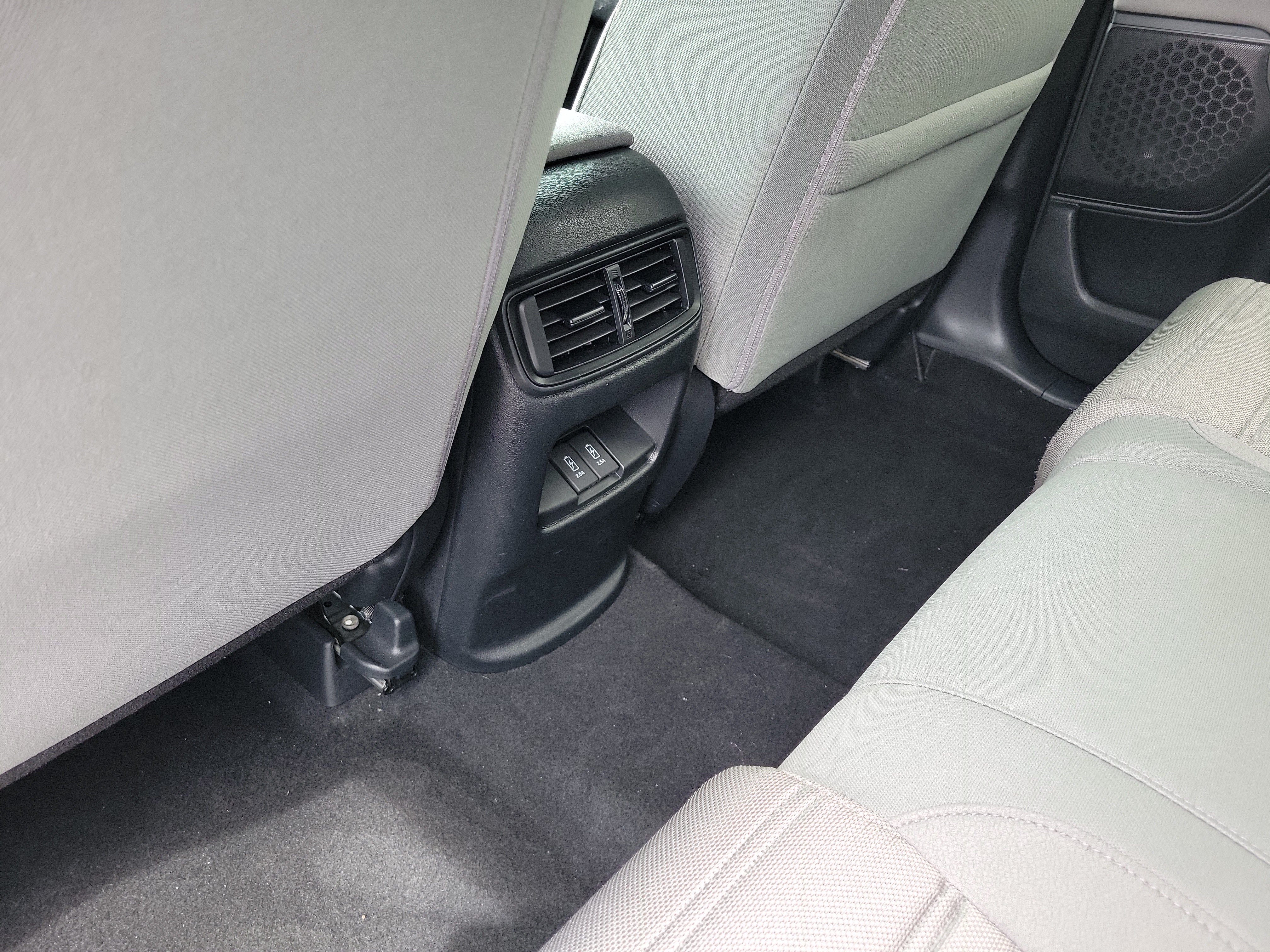 Used 2020 Honda CR-V EX image 13