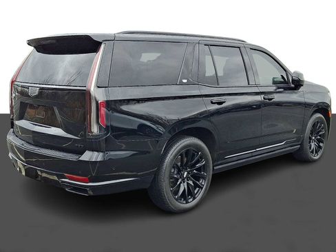 Certified 2024 Cadillac Escalade Sport Platinum w/ LPO, ONYX Package image 6