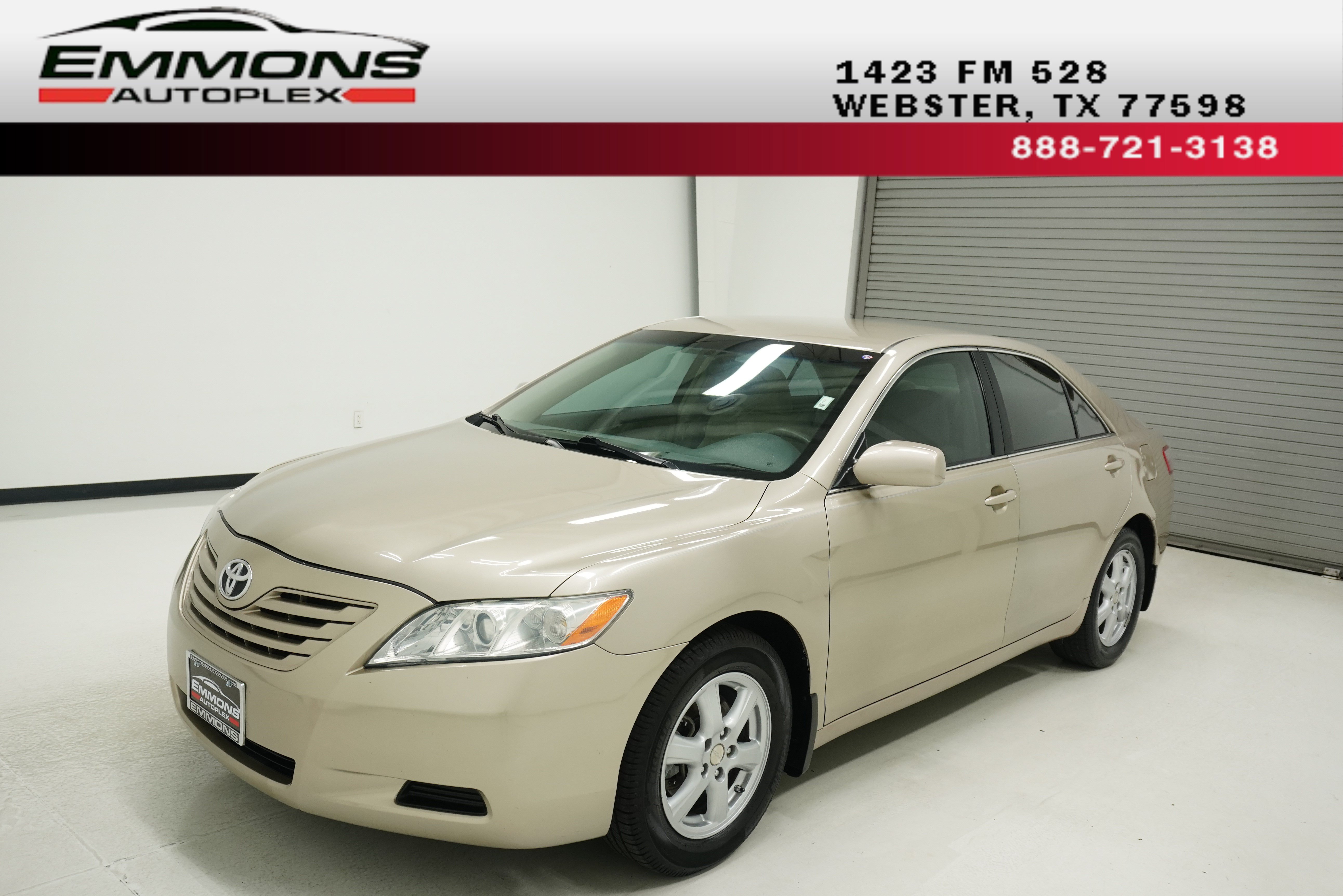 Used 2007 Toyota Camry LE FWD image 1