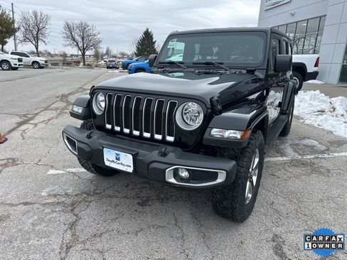 Used 2021 Jeep Wrangler Unlimited Sahara image 11