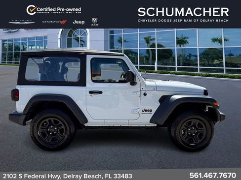 Used 2023 Jeep Wrangler Sport AWD/4WD image 8