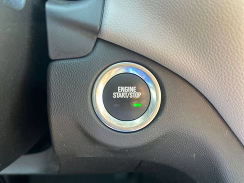 Used 2024 Chevrolet Equinox LS w/ LS Convenience Package AWD/4WD image 36