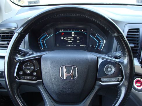 Used 2019 Honda Odyssey EX-L image 18