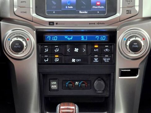 Used 2018 Toyota 4Runner Limited AWD/4WD image 19
