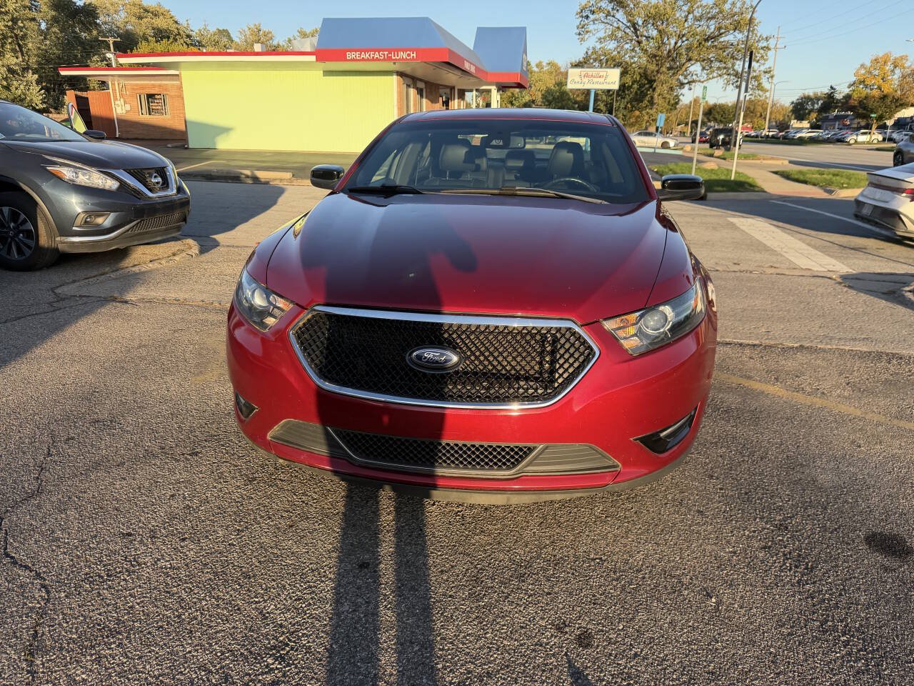 Used 2013 Ford Taurus SHO AWD/4WD image 4