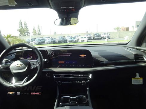 New 2026 Chevrolet Traverse LT image 24