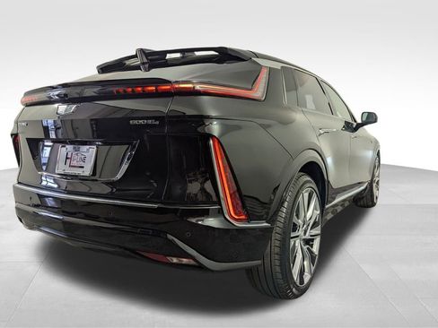 Used 2024 Cadillac Lyriq Luxury w/ LPO, Floor Liner Package image 66