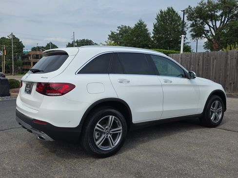 Certified 2022 Mercedes-Benz GLC 300 4MATIC w/ Premium Package Lite image 5