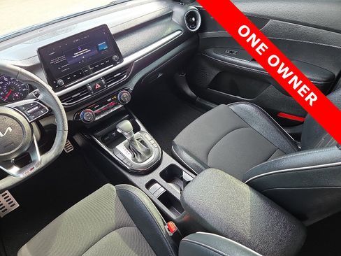 Used 2023 Kia Forte GT-Line w/ GT-Line Technology Package image 12