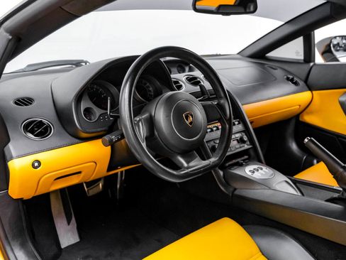 Used 2005 Lamborghini Gallardo image 3