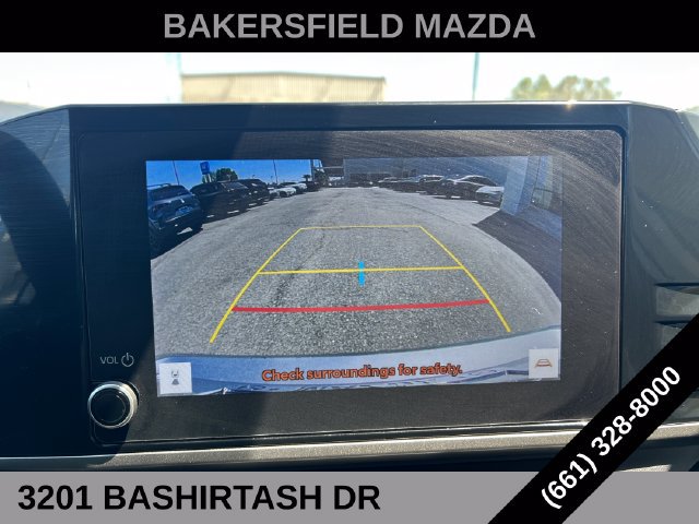 Used 2025 Toyota Camry LE FWD image 18