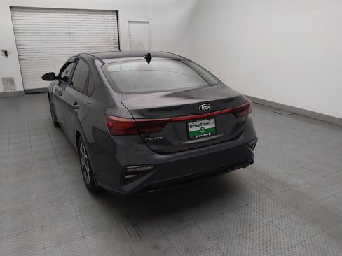 Used 2020 Kia Forte LXS FWD image 6