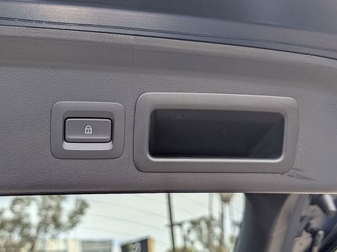 Certified 2023 MAZDA CX-30 AWD 2.5 S w/ Preferred Package image 16