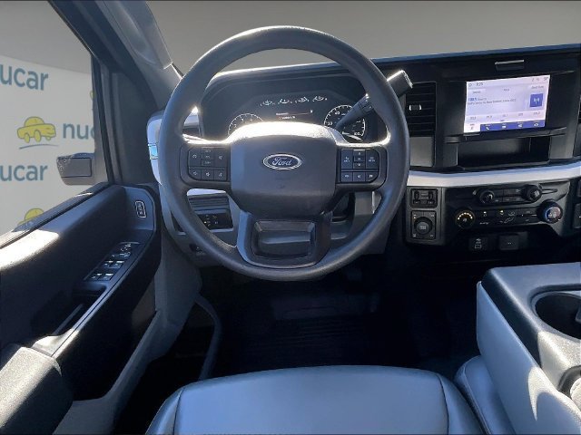 Used 2025 Ford F250 XL w/ XL Chrome Package AWD/4WD image 5