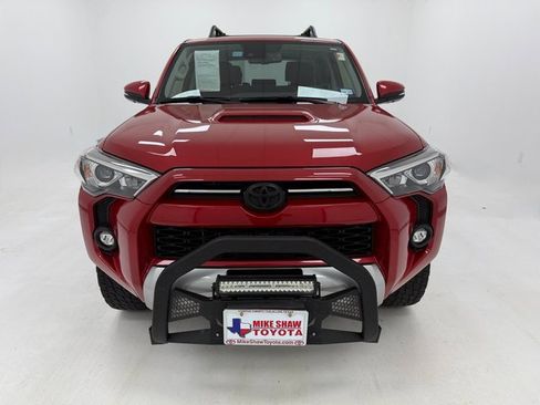 Used 2024 Toyota 4Runner TRD Off-Road Premium image 3
