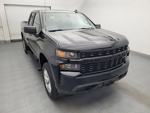 Used 2020 Chevrolet Silverado 1500 Custom w/ Custom Value Package RWD image 13