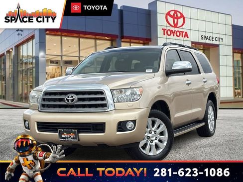 Used 2014 Toyota Sequoia Platinum RWD image 1