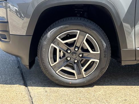 New 2026 Jeep Cherokee Limited AWD/4WD image 3