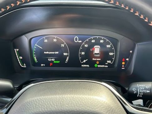 Used 2026 Honda CR-V Sport Touring image 15