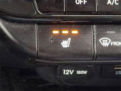 Used 2023 Hyundai Elantra SEL w/ Convenience Package image 24