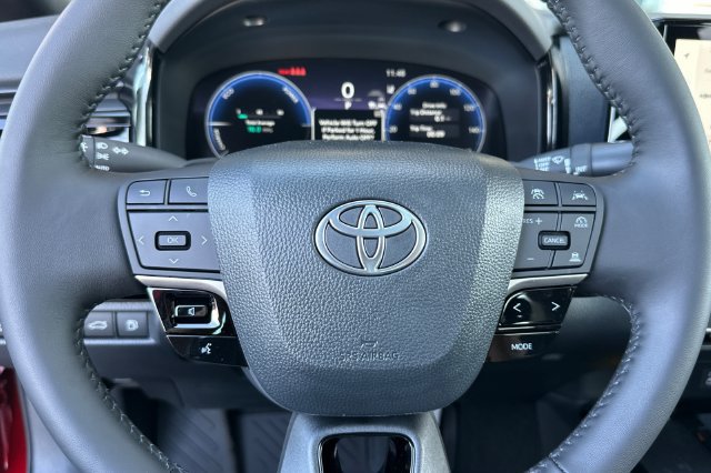 New 2026 Toyota Camry XSE FWD image 25