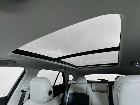 New 2025 Honda Prologue Touring image 23