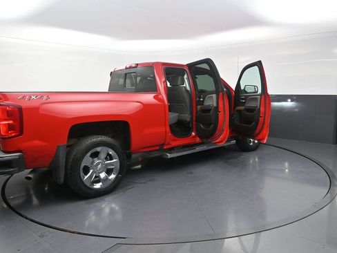Used 2018 Chevrolet Silverado 1500 LTZ w/ Sport Package AWD/4WD image 38