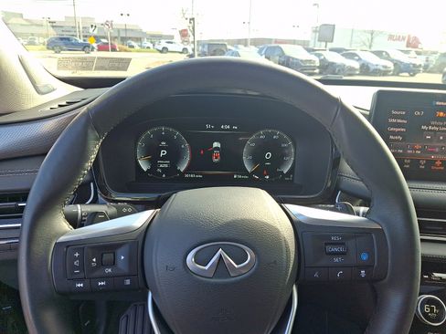 Certified 2025 INFINITI QX60 Luxe AWD/4WD image 19