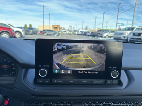 Used 2025 Honda Accord LX image 17