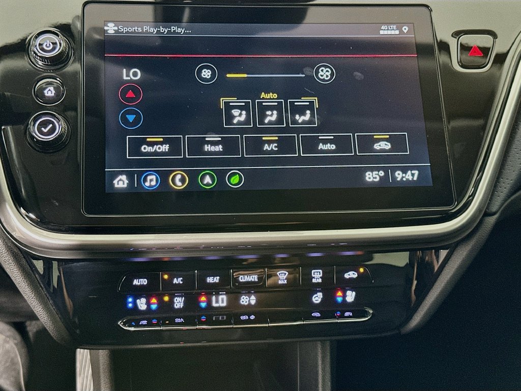 Used 2023 Chevrolet Bolt EUV Premier w/ Sun & Sound Package FWD image 16