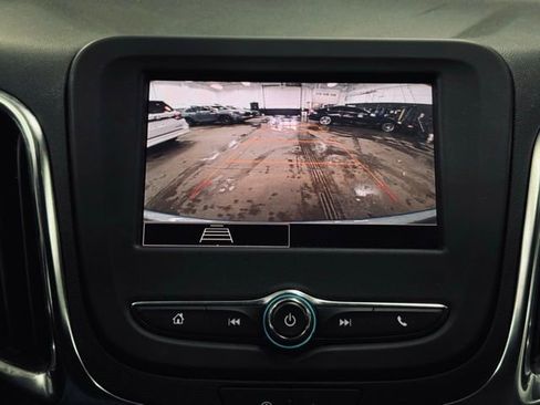 Used 2024 Chevrolet Equinox LT w/ Driver Convenience Package image 33