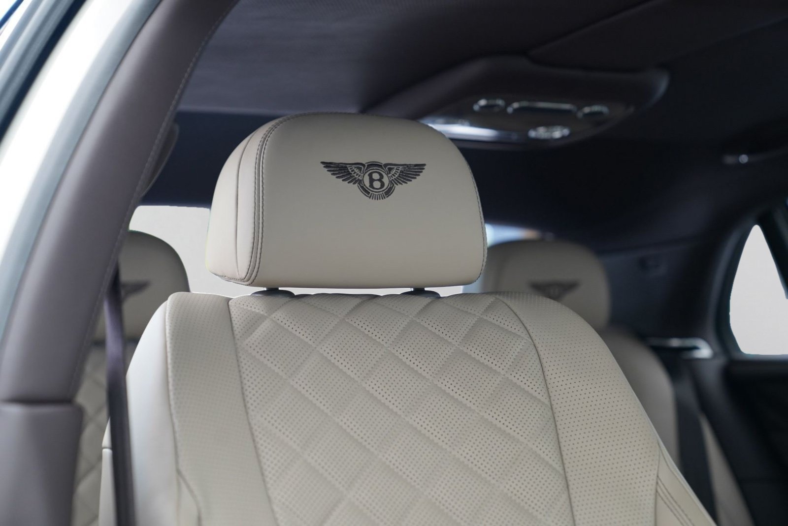 Used 2017 Bentley Flying Spur W12 AWD/4WD image 57