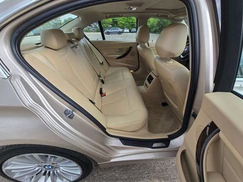 Used 2015 BMW 328i xDrive Sedan AWD/4WD image 14