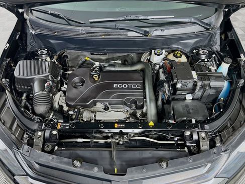 Used 2019 Chevrolet Equinox LS image 27