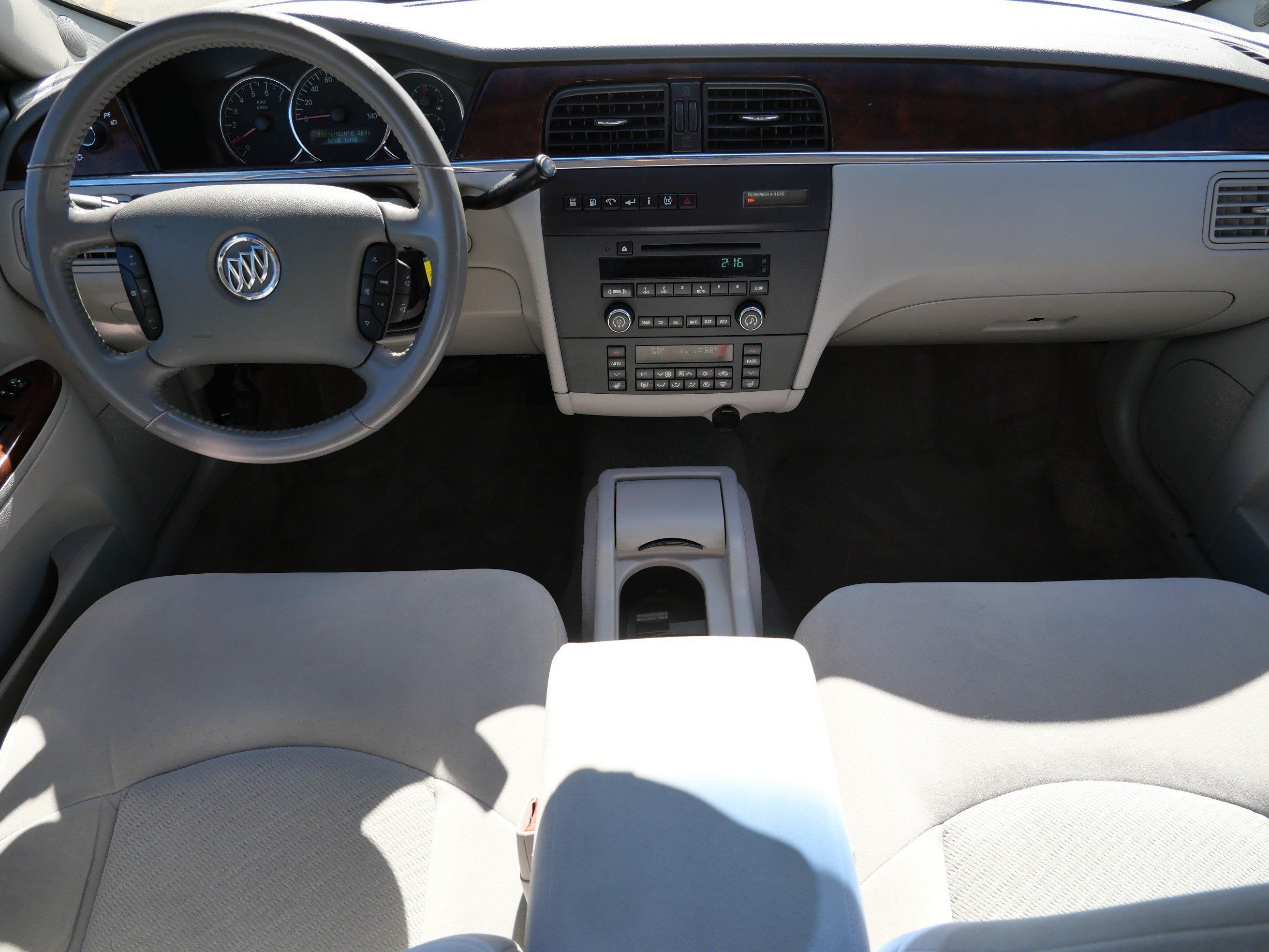 Used 2008 Buick LaCrosse CX FWD image 10