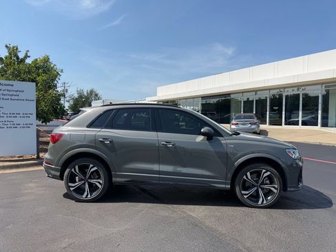 Used 2024 Audi Q3 2.0T Premium Plus w/ Premium Plus Package AWD/4WD image 3