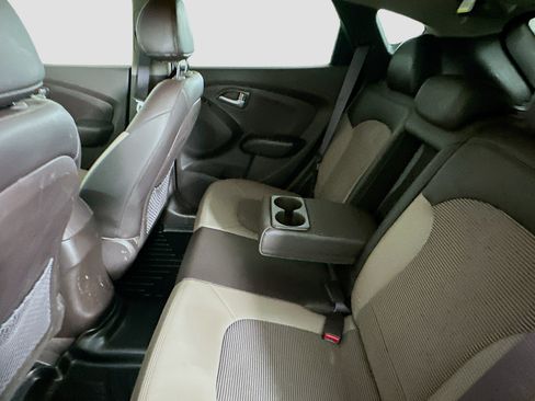 Used 2012 Hyundai Tucson GLS FWD image 25