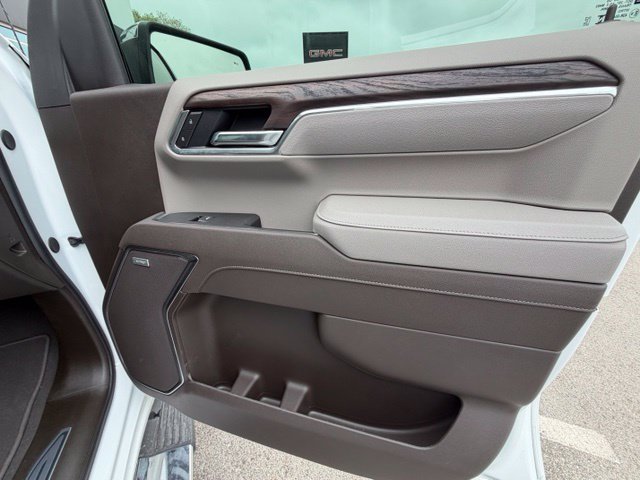 New 2026 GMC Sierra 1500 SLT AWD/4WD image 22