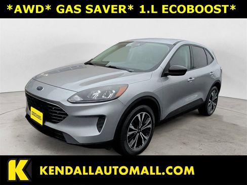 Used 2021 Ford Escape SE w/ SE Sport Appearance Package image 1
