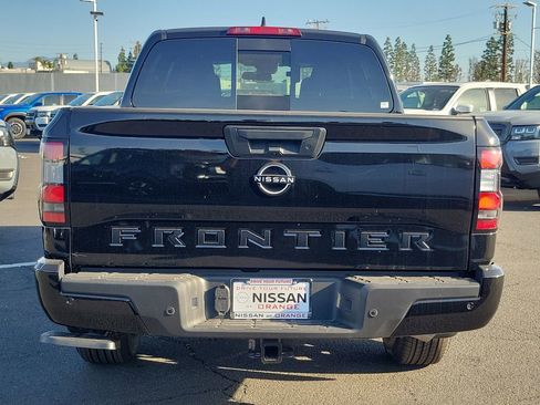 New 2026 Nissan Frontier SV RWD image 10