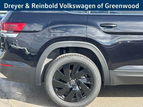 New 2026 Volkswagen Atlas SE image 9