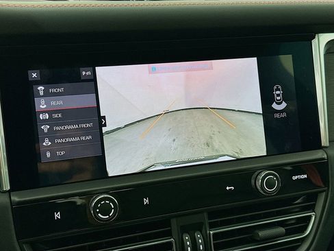 New 2026 Porsche Macan GTS image 17