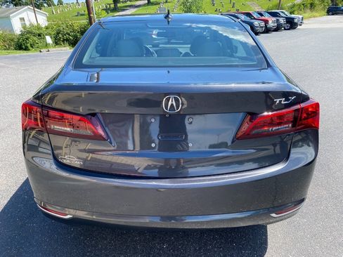 Used 2015 Acura TLX FWD image 4