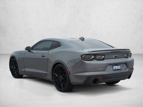 Used 2020 Chevrolet Camaro LT w/ RS Package image 8