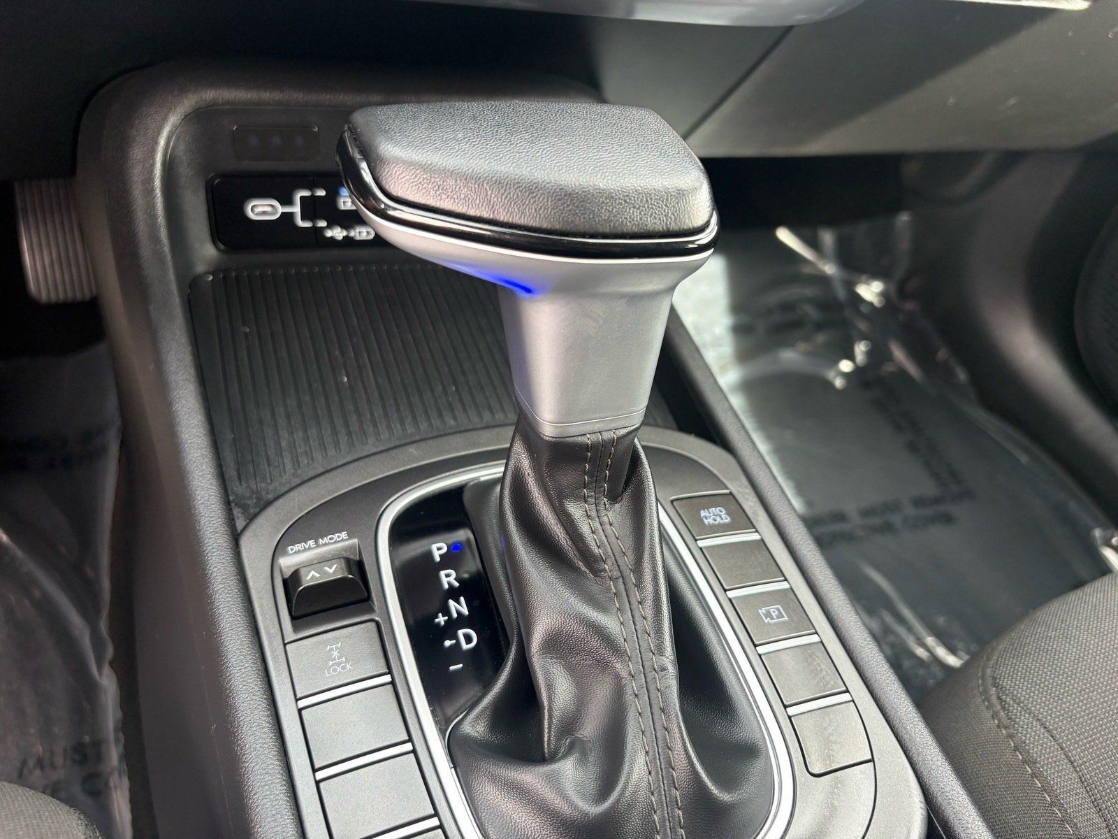 Used 2025 Hyundai Kona SEL AWD/4WD image 29