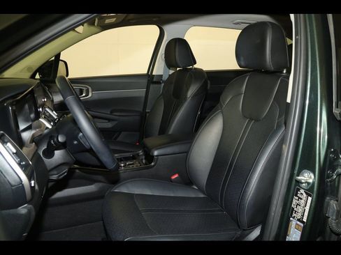 Used 2023 Kia Sorento X-Line EX image 24