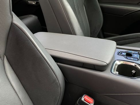 Used 2023 Lexus RX 500h F Sport w/ Cold Area Package image 26