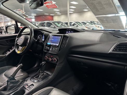 Used 2021 Subaru Crosstrek 2.5i Sport w/ Moonroof Package image 32